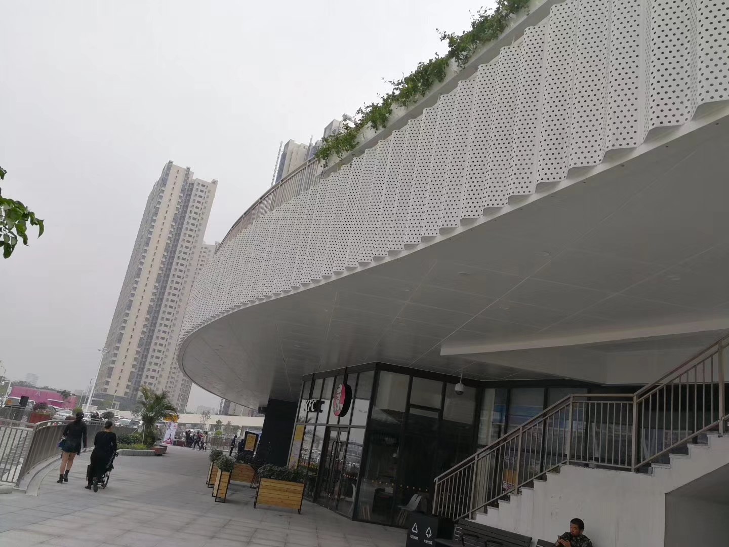 咸阳商场门头铝单板